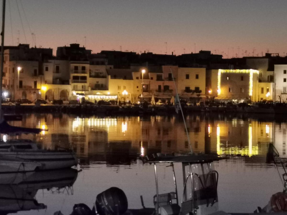 La Finestra Sul Porto Trani Exterior foto