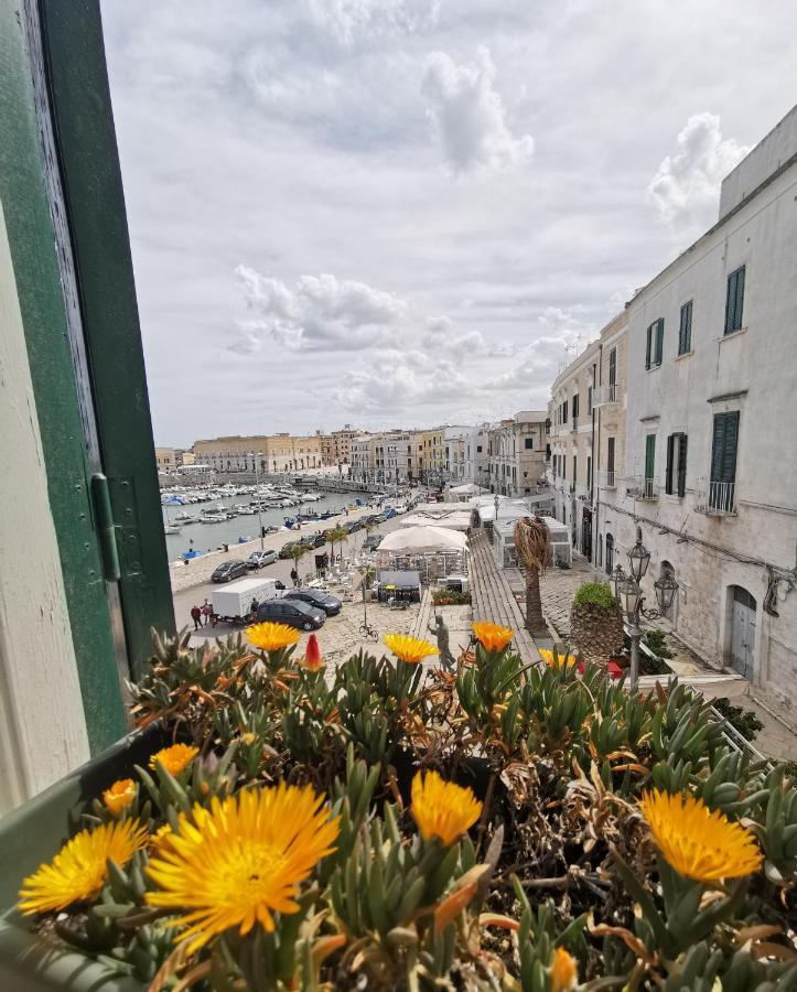 La Finestra Sul Porto Trani Exterior foto