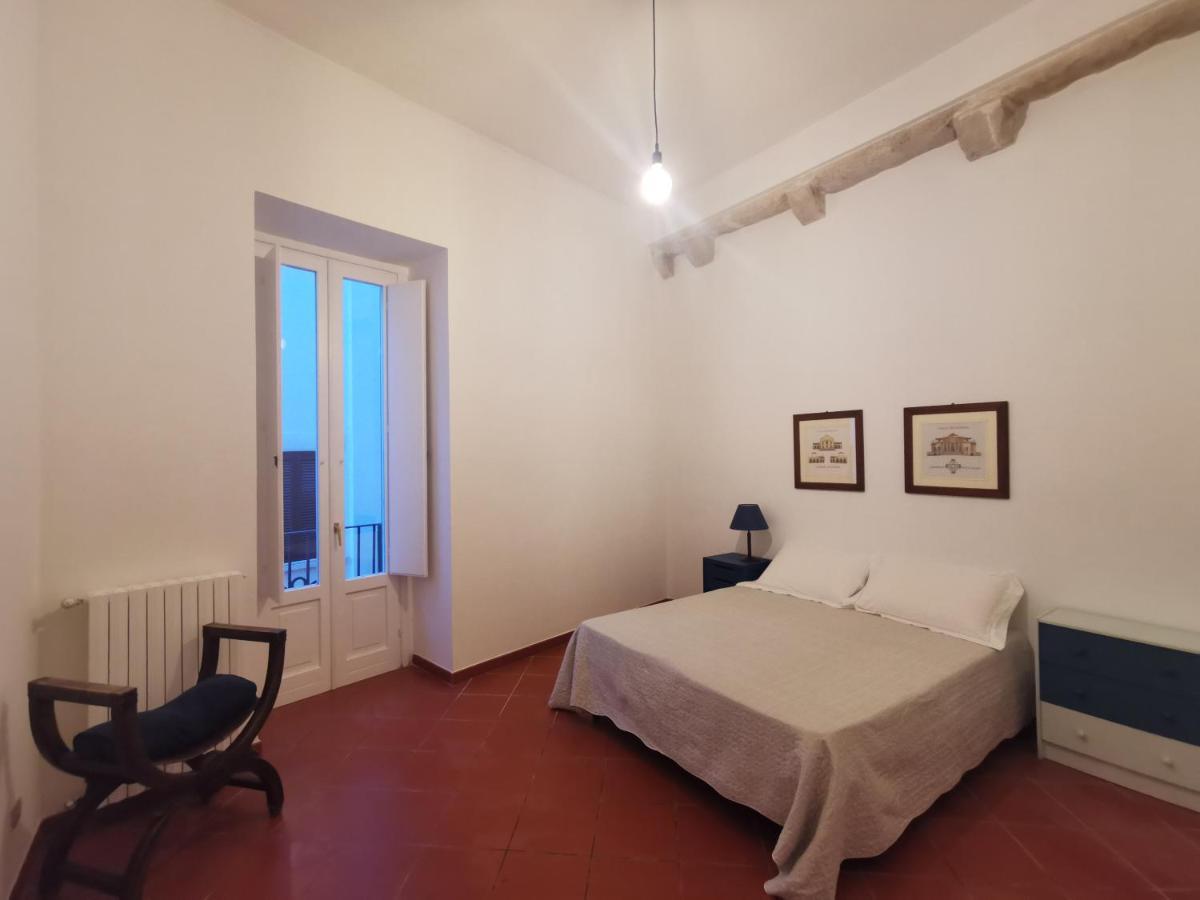 La Finestra Sul Porto Trani Exterior foto
