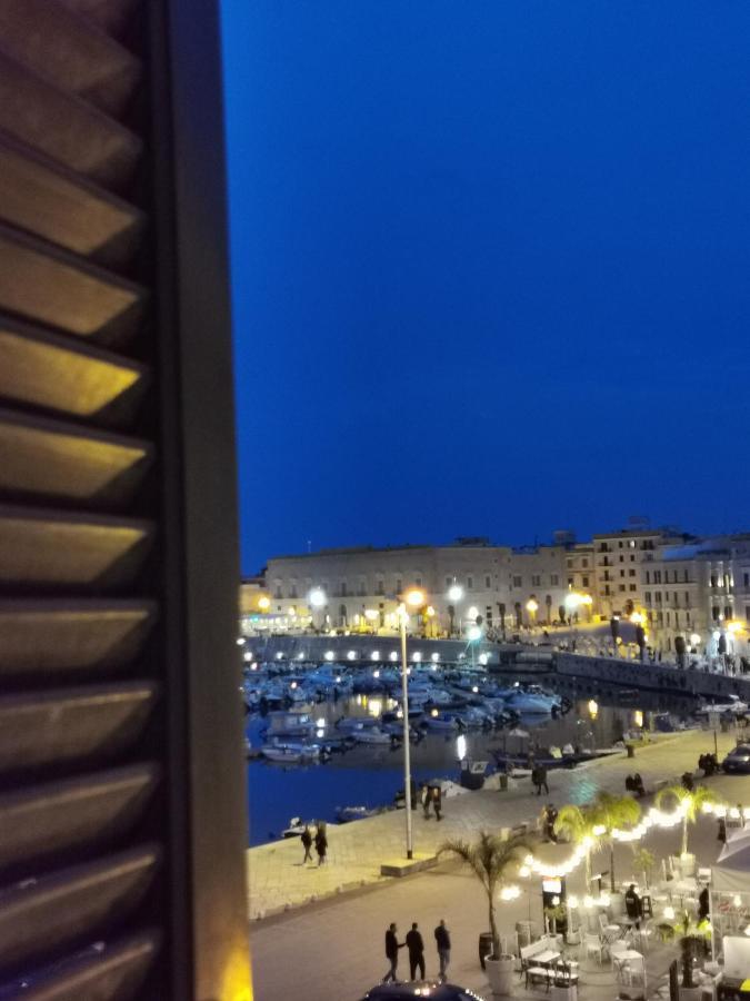 La Finestra Sul Porto Trani Exterior foto