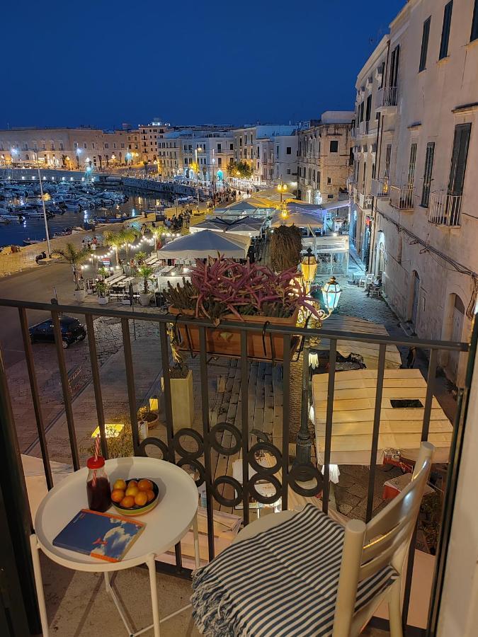 La Finestra Sul Porto Trani Exterior foto