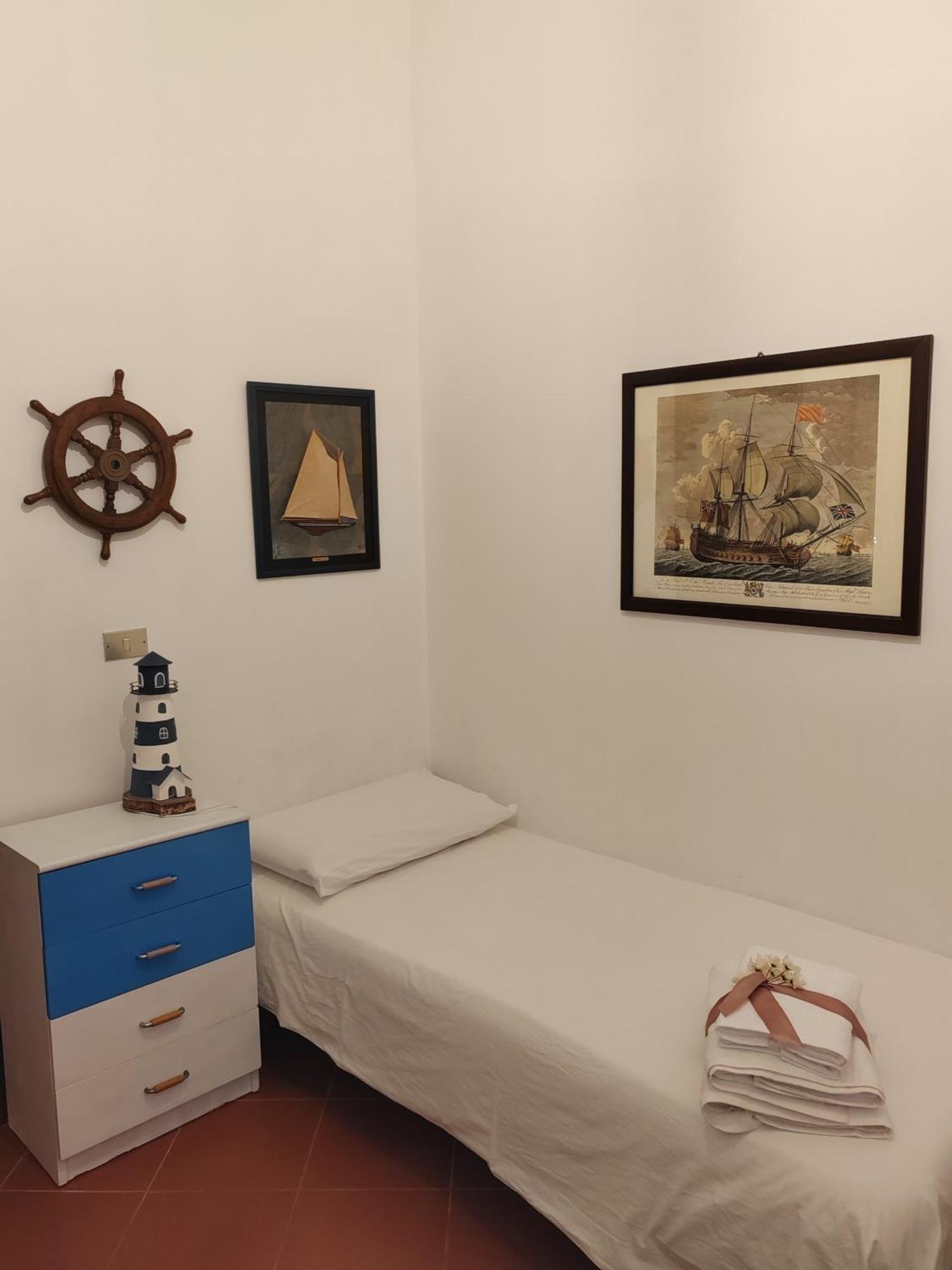 La Finestra Sul Porto Trani Exterior foto